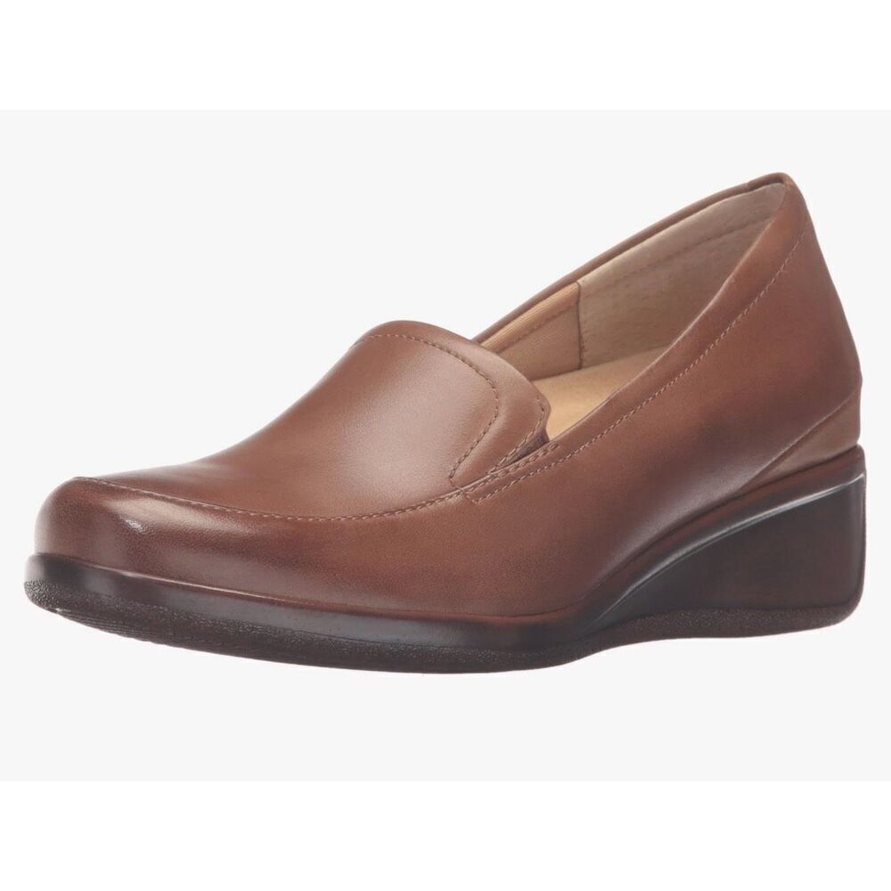 Trotters Marche slip-on wedge loafers in leather Size 6.5